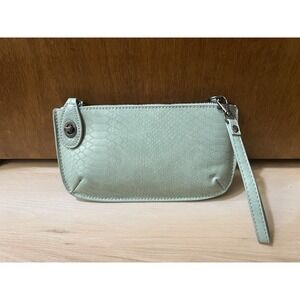 NWOT Joy Susan Faux Mint Snakeskin Crossbody Purse Wallet Wristlet Strap‎ Vegan